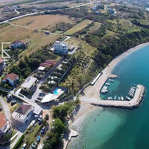 odmoree-camp-hostel.hotelinzadar.com/