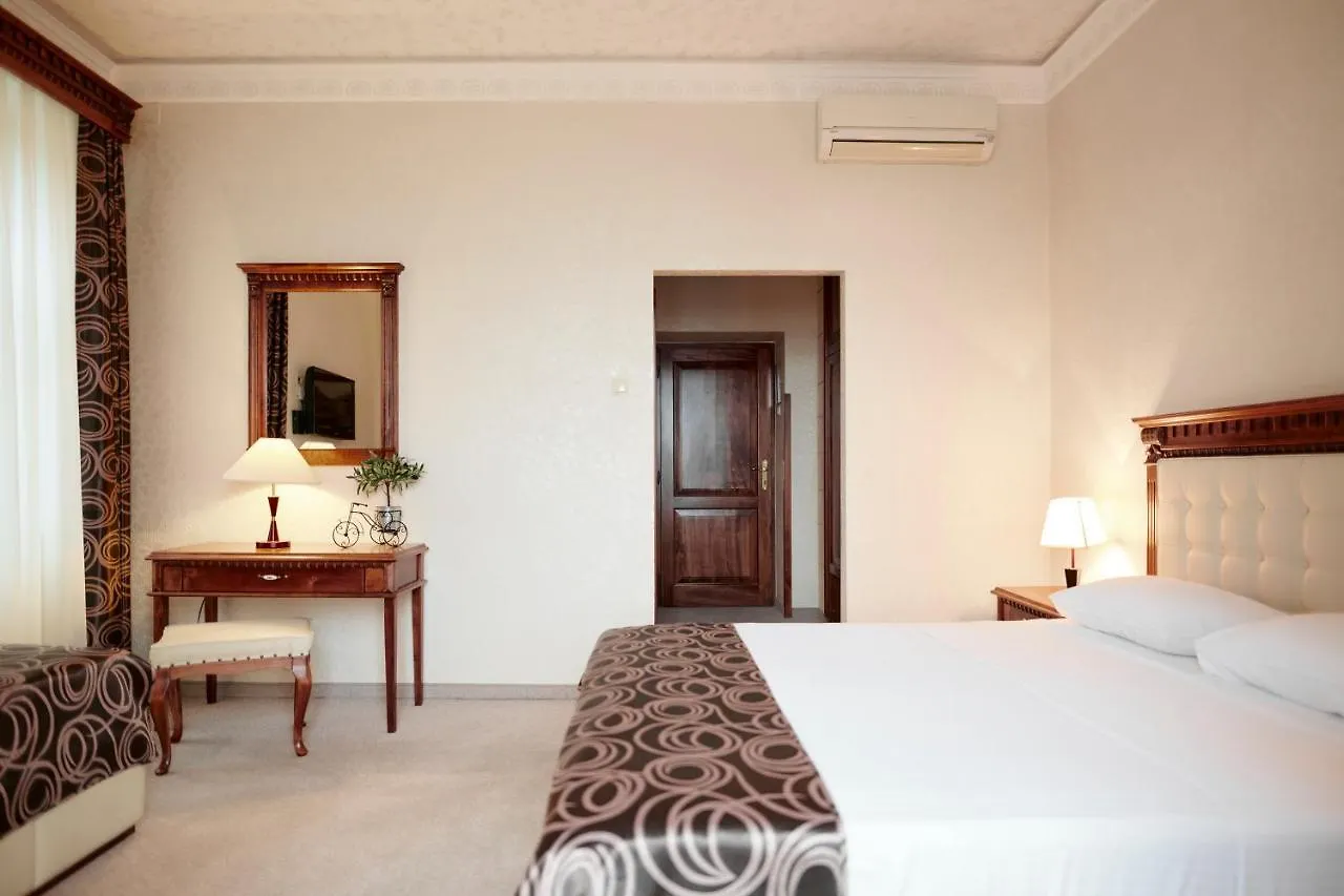 Hotel Villa Schubert Opatija 4*,